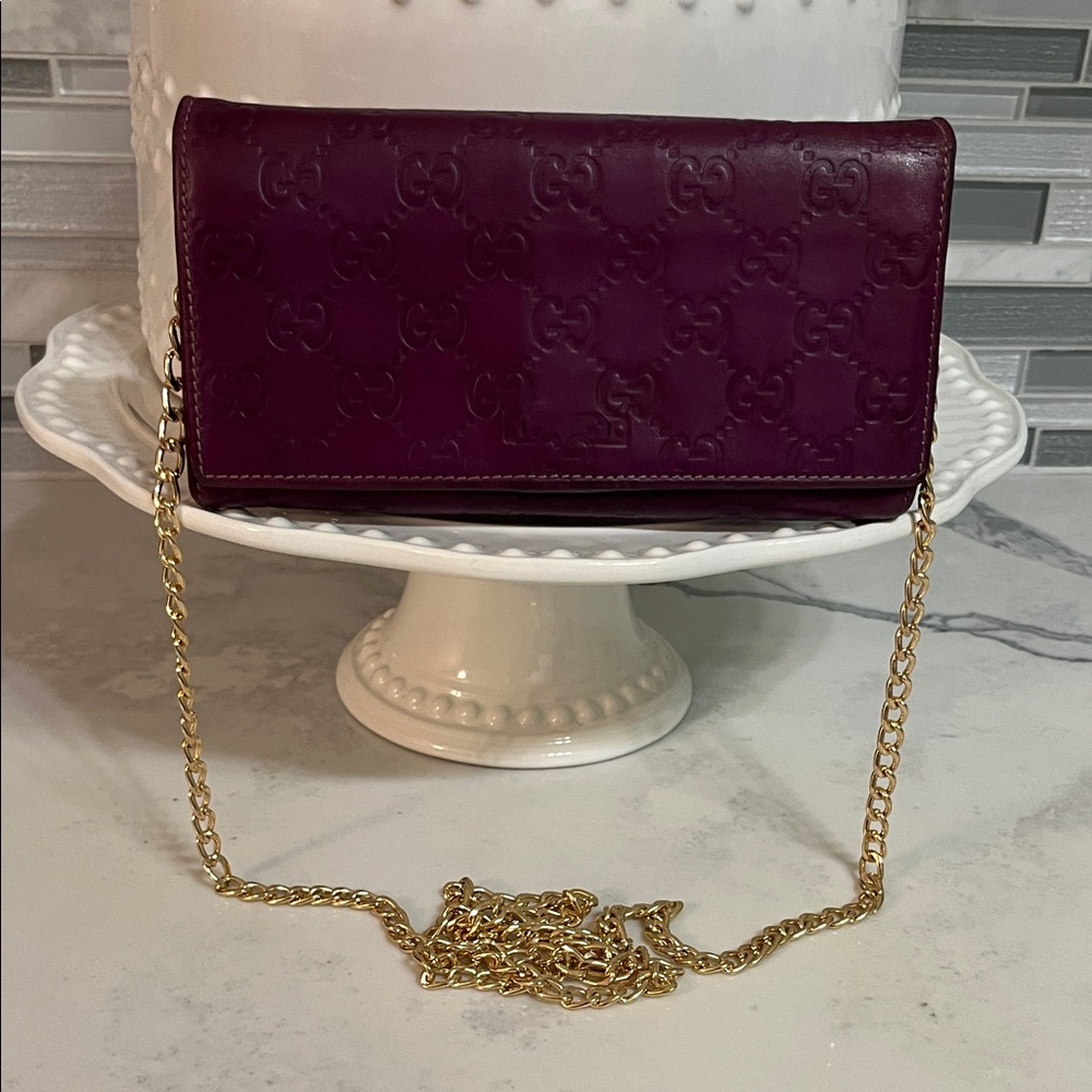 Gucci Purple Embossed Leather Wallet Crossbody with Gold Chain